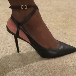 Guess Strappy Black Stiletto Heels Size 9